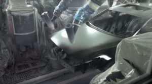 マツダ期間工塗装工程2