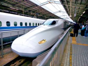 期間工になるために新幹線で移動